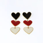 ARETES-LOVE-TRES-CORAZONES.jpg