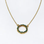 COLLAR-ARO-ESMERALDA.jpg